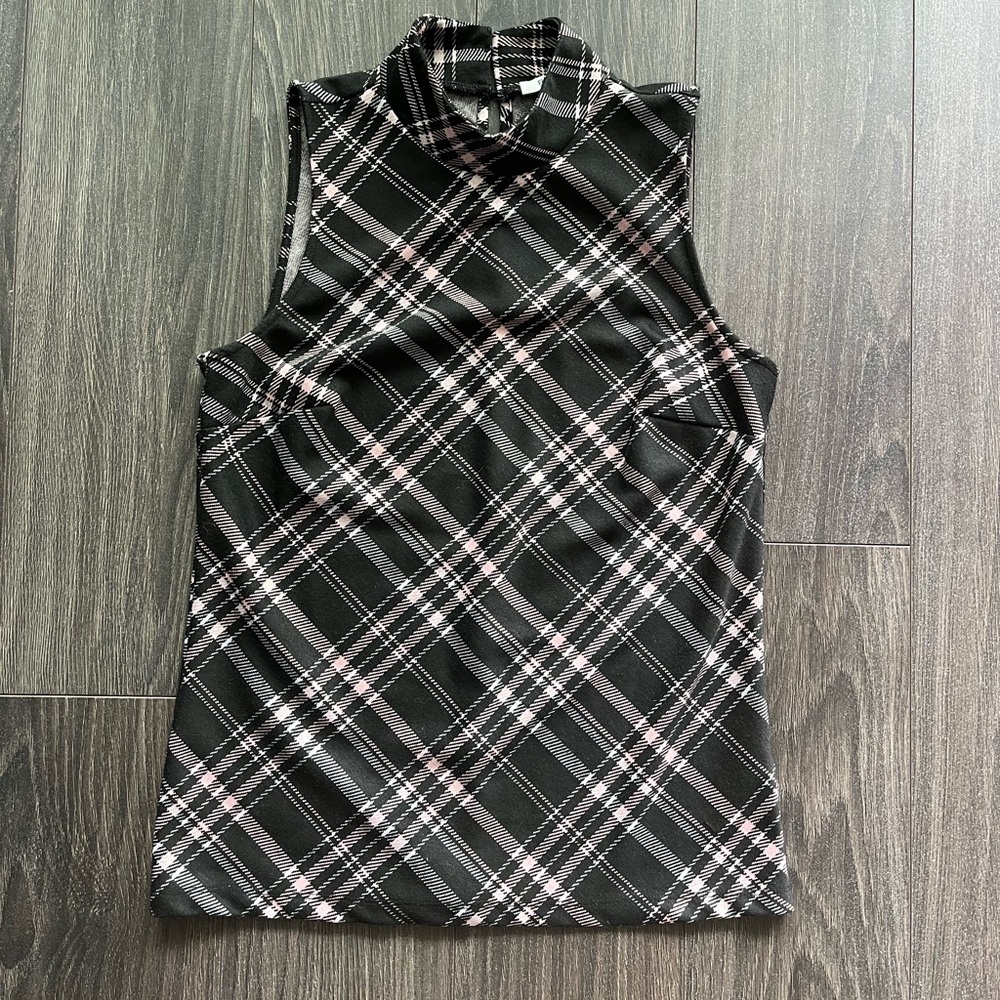 2/$15 Ricki’s Black Pink Plaid Tank Top  - Small